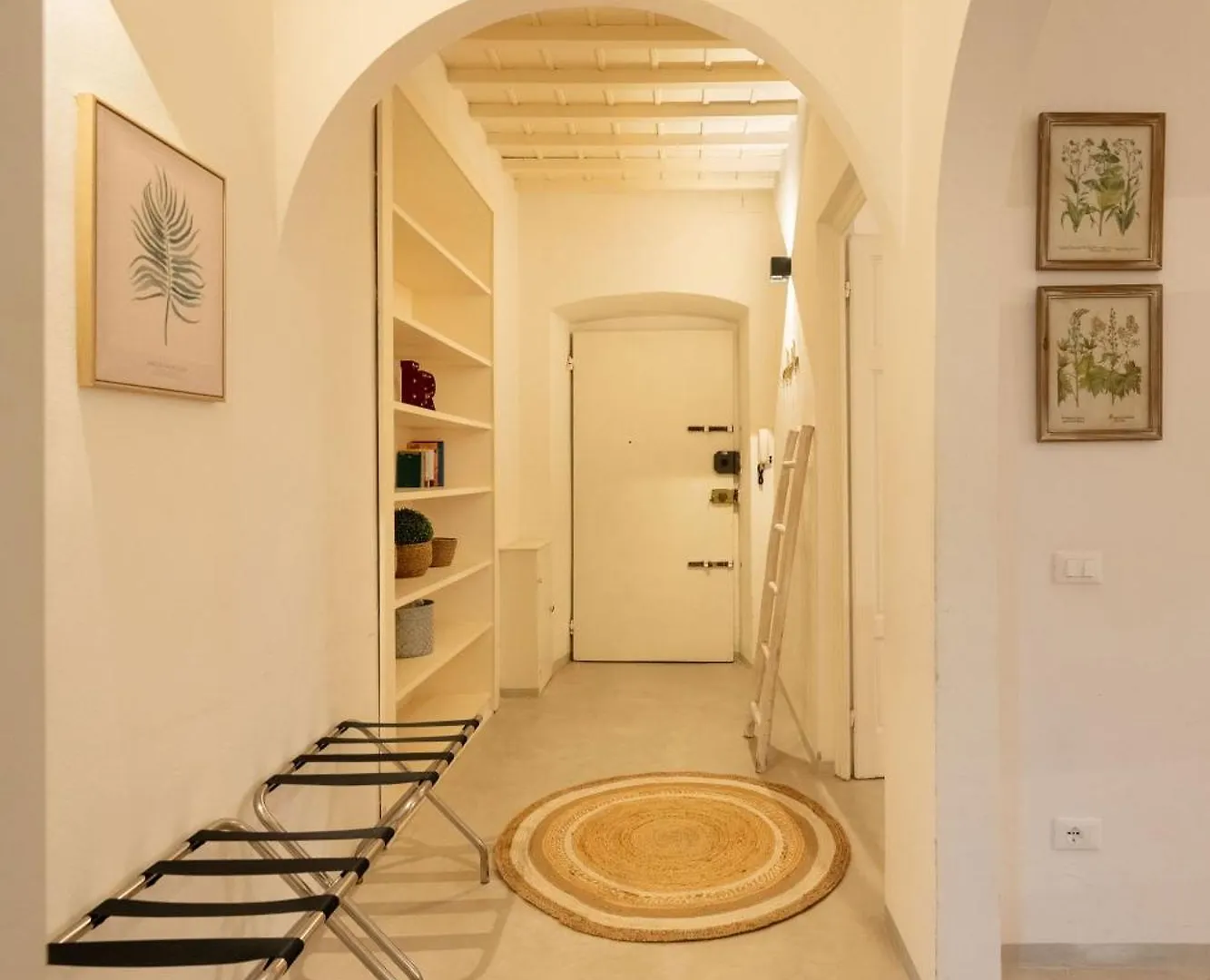 Keys Of Italy - Benci 20 Sartoria - Open Space Nearby Santa Croce Florence 0*,  Italy