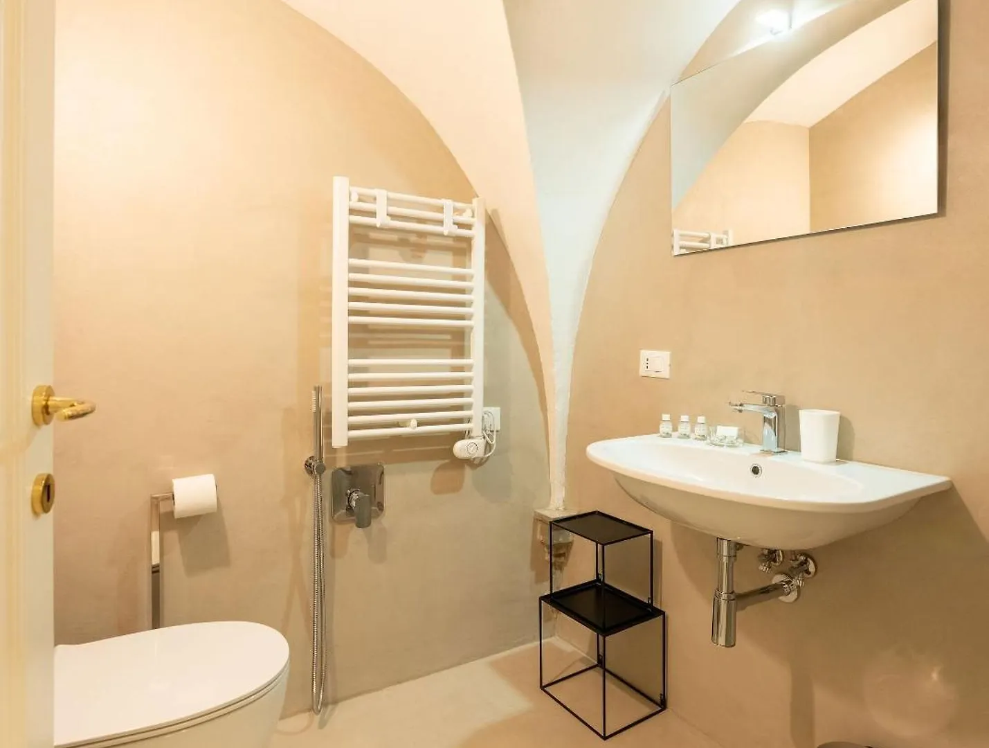 Keys Of Italy - Benci 20 Sartoria - Open Space Nearby Santa Croce Florence Apartment
